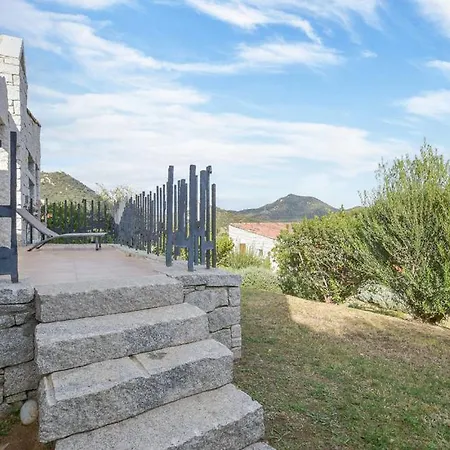 27 Villa Castiadas