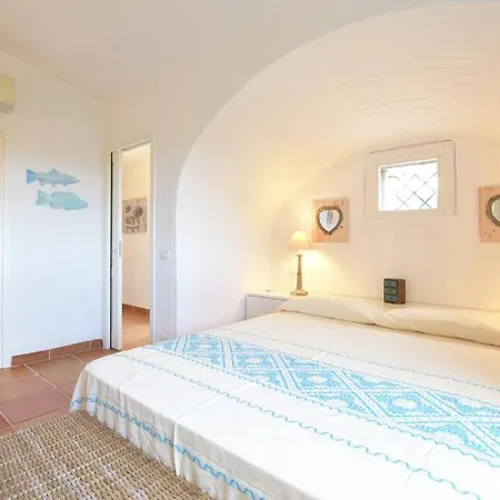 Villa 27 *