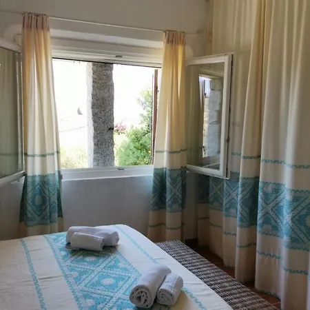 Villa 27 *