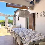 Li Conchi 27 Villa